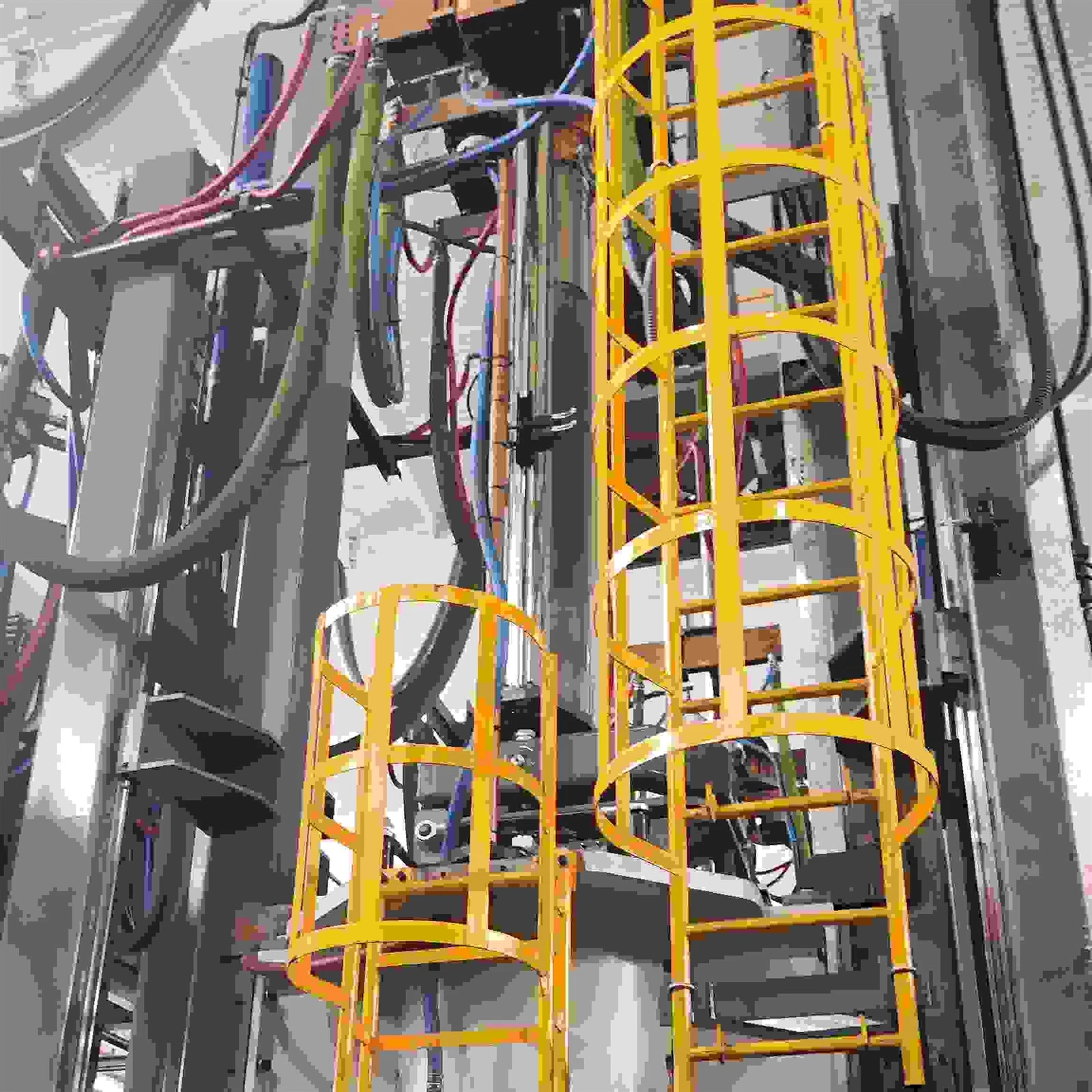 Vacuum Melting Vacuum Melting